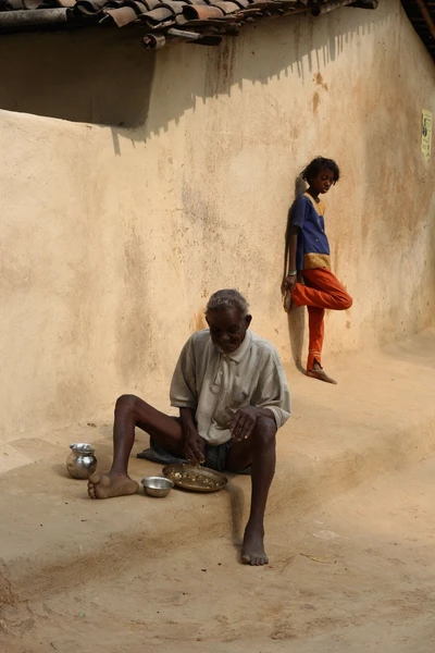 Kuraba Basti is a village near to Kusumunda Mine, Government controlling mine in Korba. Famine and undevelopment  are wide spread in many of the villages in Chattisgarh.
